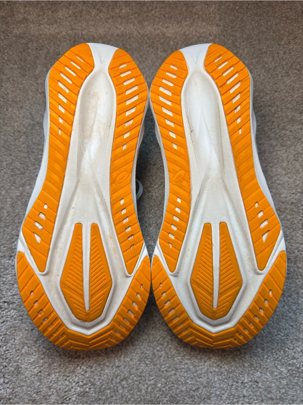 ASICS Men’s Novablast 5 - Picture 8 of 13